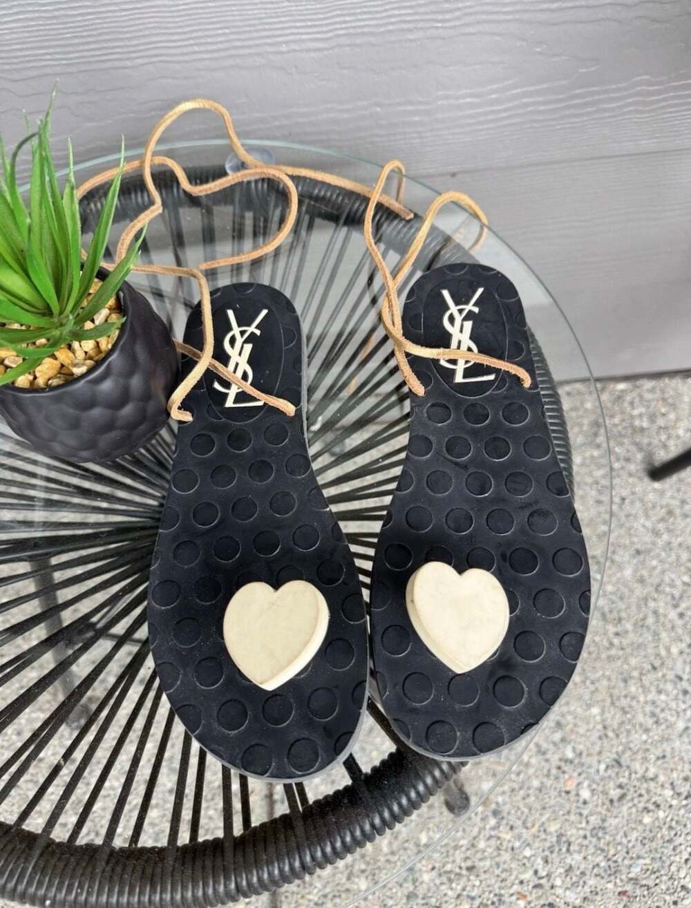 Saint Laurent YSL Black Rubber Heart Lace-Up Sandals - Picture 2 of 6